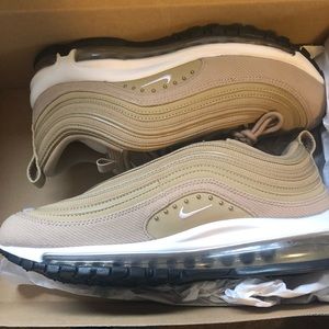 NIKE AIR MAX 97